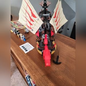Ninjago Lego Destiny's Bounty 2012 set